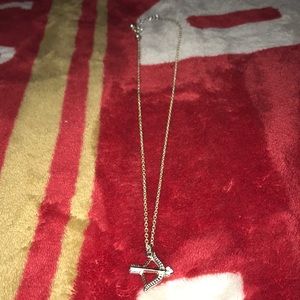 bow and arrow necklace